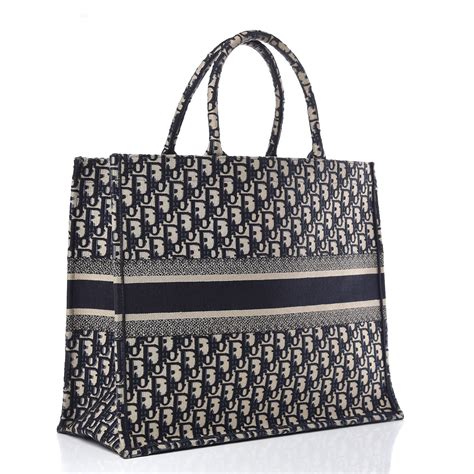 dior tote bag bunt|christian dior tote bag clearance.